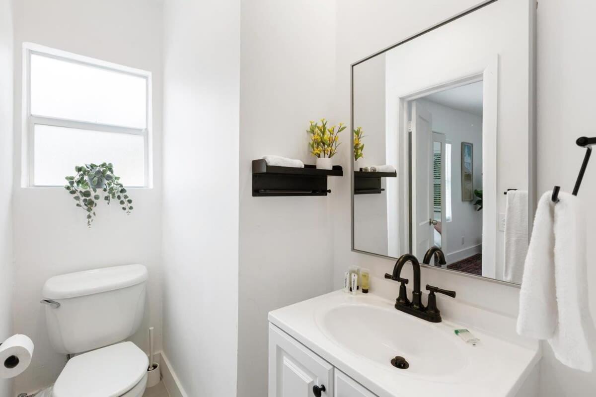 Charming 2 Bedroom Apartment In Victoria Park Fort Lauderdale Dış mekan fotoğraf